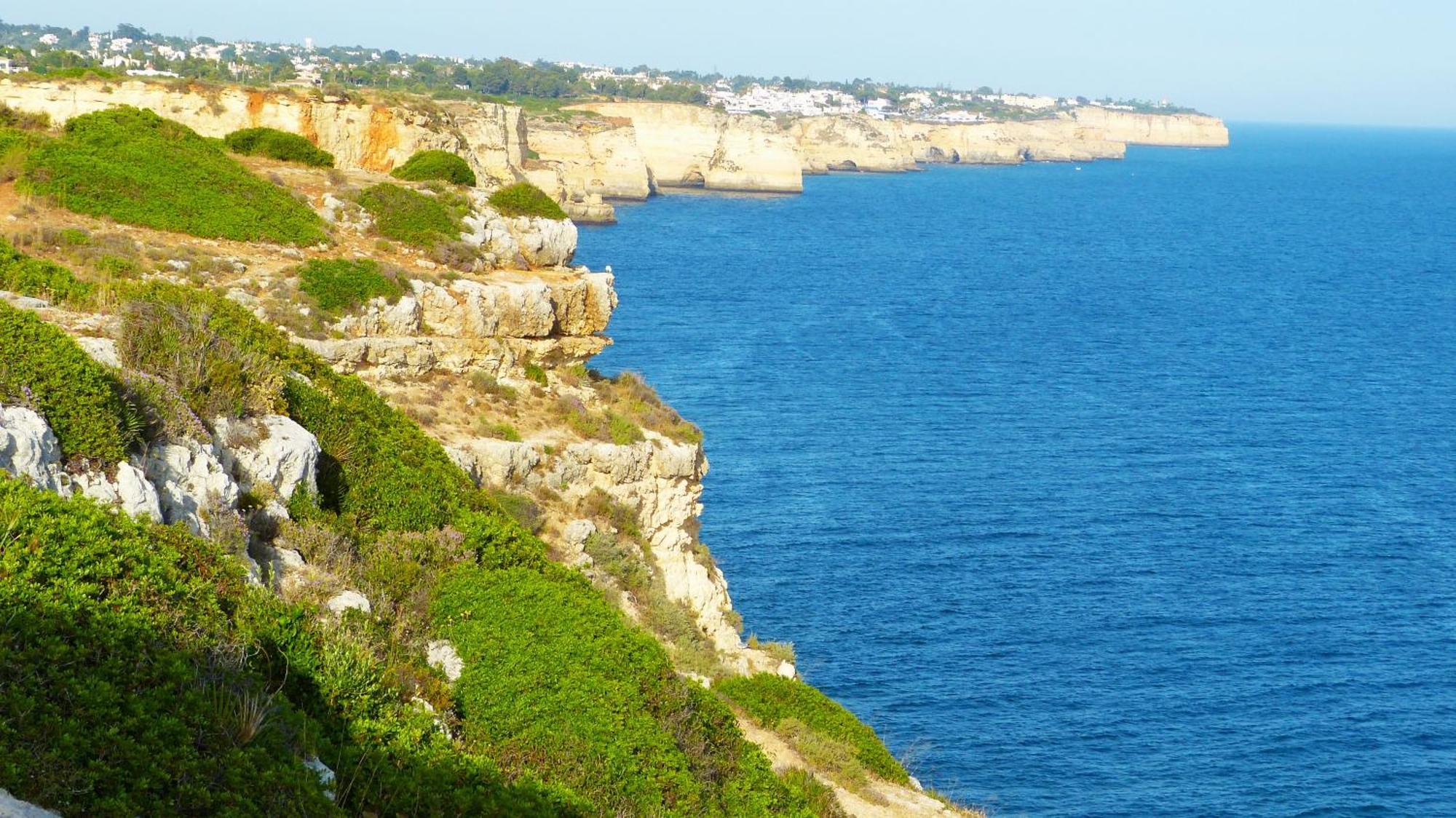 Wonderful Apartment In Ferragudo 2Double Beds Near Beaches And Golf 외부 사진